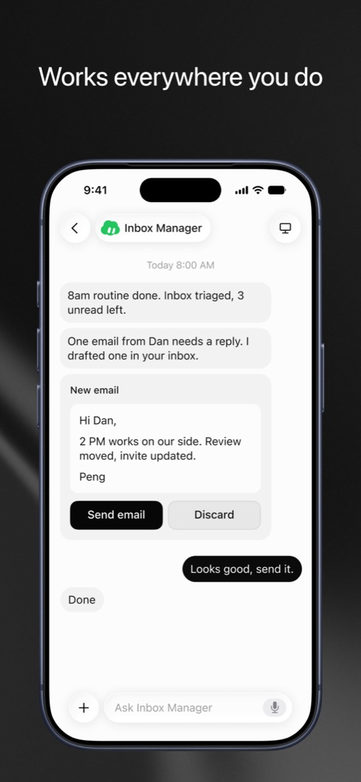 Conversation avec un Bot nommé « Inbox Manager » : boîte triée à 8 heures, un brouillon de réponse affiché avec deux boutons, envoyer ou abandonner.